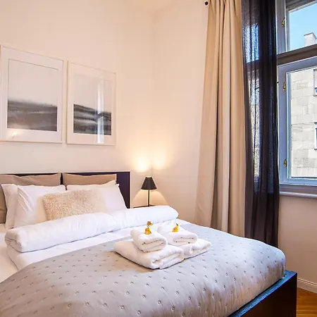 Tas Vas - Charming Apartments In Budapest Exterior photo