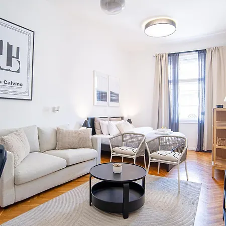 Tas Vas - Charming Apartments In Budapest Exterior photo
