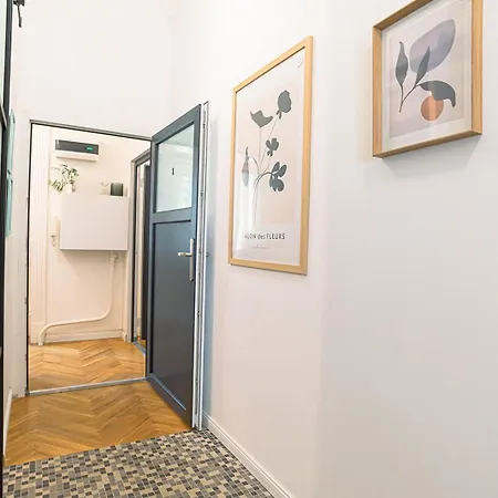 Tas Vas - Charming Apartments In Budapest Exterior photo